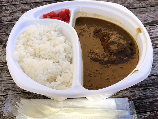 チキンレッグカレー 1100円