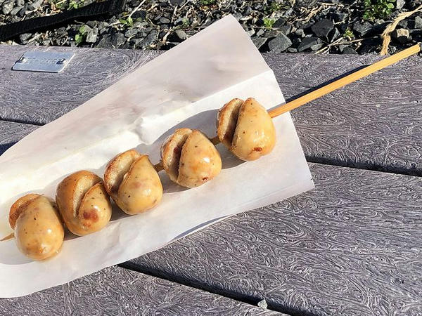 コロコログルメフランク串 500円