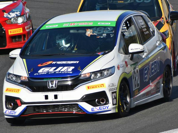 No.182 CLOSE UP RACING R's FIT3