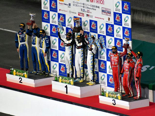 ST-2クラスの表彰式