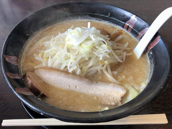 みそラーメン 820円