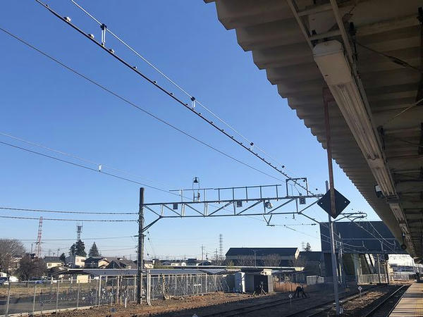 宝積寺駅構内の架線