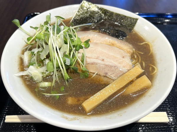 煮干し中華 750円