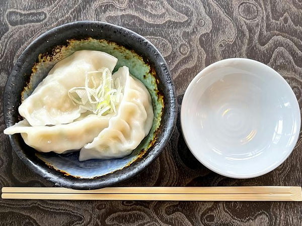 餃子（水）3ケ 350円