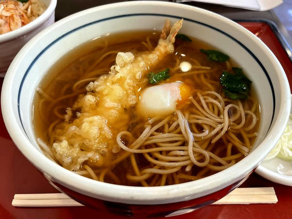 天玉（そば） 880円