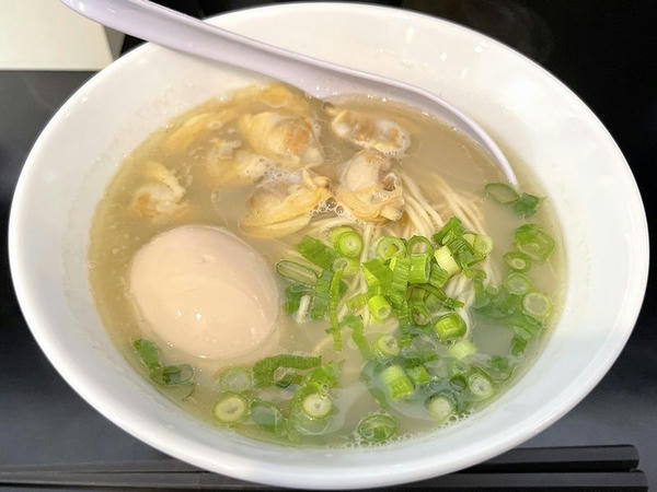 貝出汁中華そば 750円 ＋ 煮玉子OPTION 100円