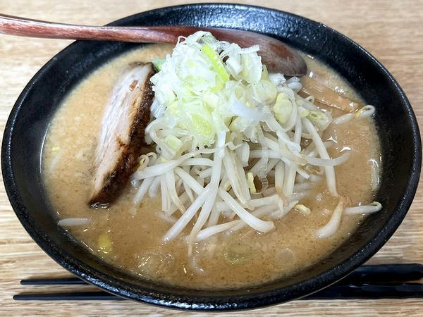 北国の味噌麺 880円