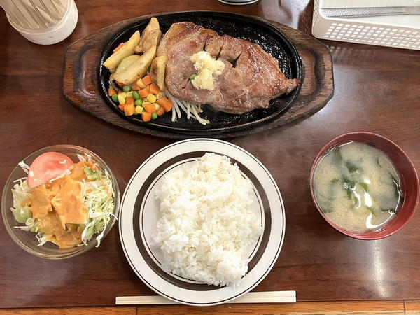 にんにく焼 1,500円