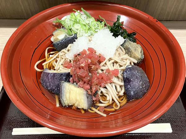 冷し茄子梅おろしそば 650円