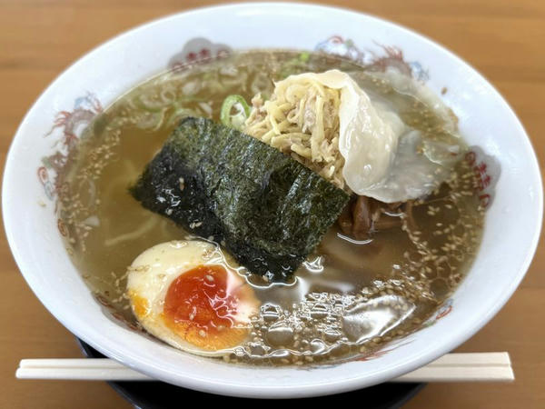 生姜ラーメン 850円