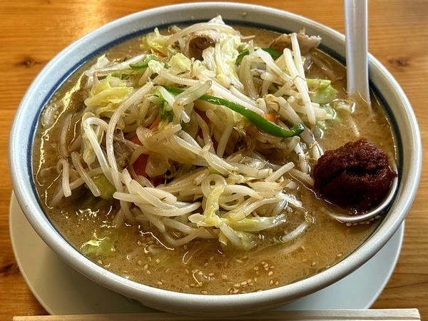 辛し味噌野菜ラーメン 1,056円