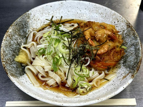 冷しかき揚げきしめん 710円