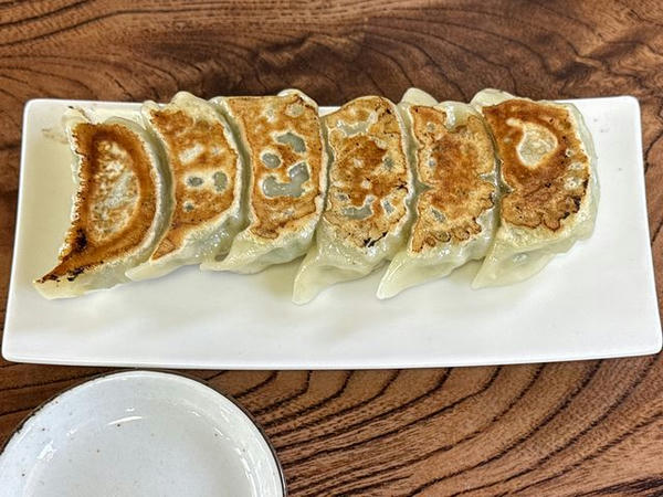 餃子 400円