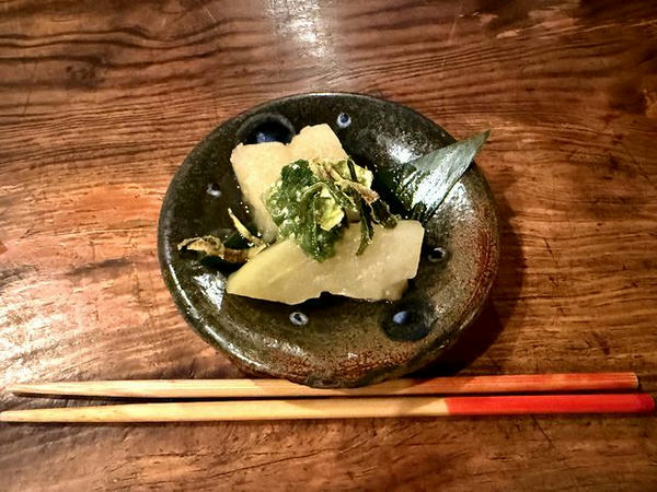 お通し 450円（税別）