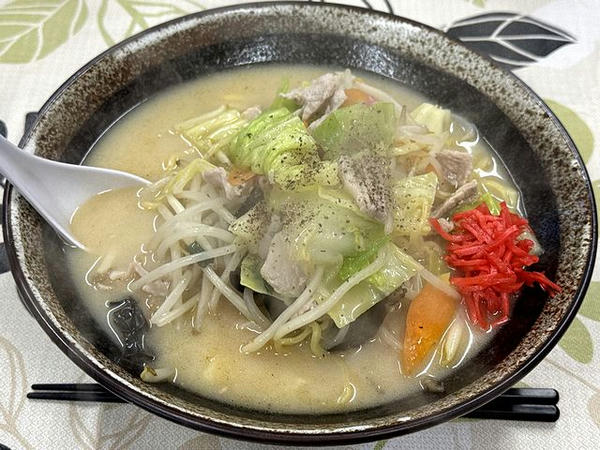 長崎ちゃんぽん 930円