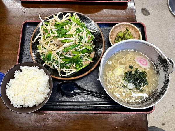 豚レバニラ炒め定食（塩ラーメン変更） 1,500円