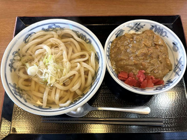 カレーセット 913円