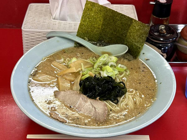 味噌ラーメン（中盛） 950円