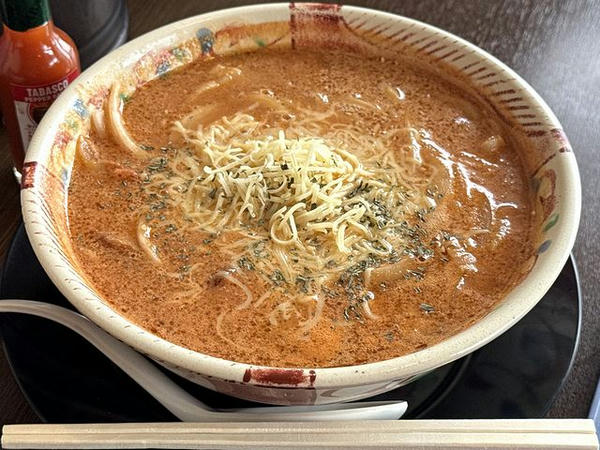 トマト味噌らーめん 1,060円