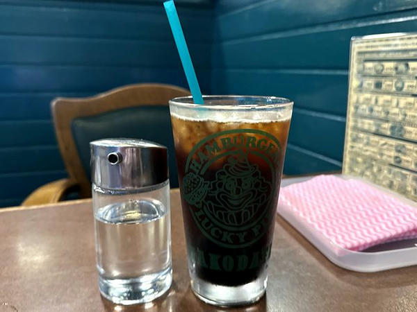 アイスコーヒー 418円