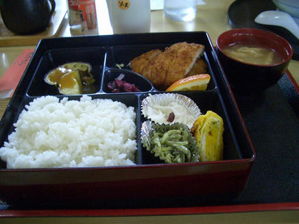 おのでら（弁当）