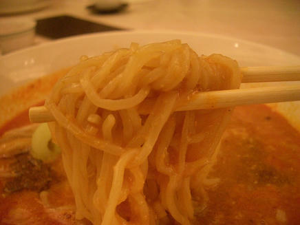 四川飯店（担々麺）2