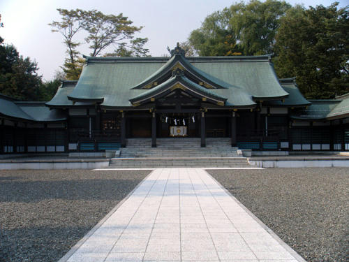 gokoku-jinjya.jpg