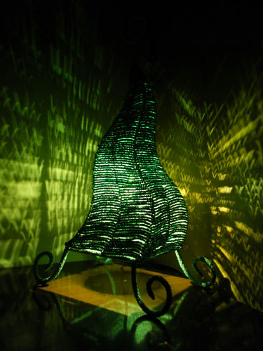Beads-lamp2.jpg