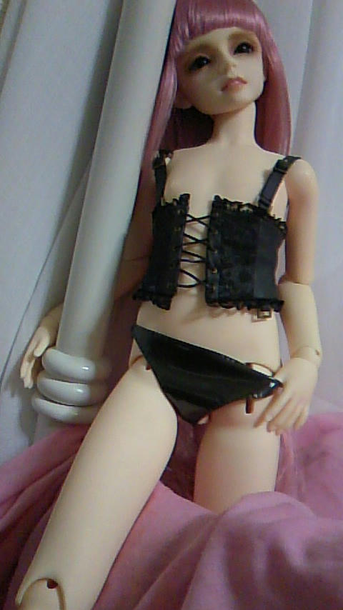 CAKYE0UM.jpg