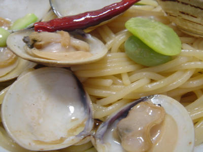 蛤と空豆のパスタ
