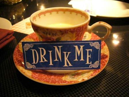 DRINK ME