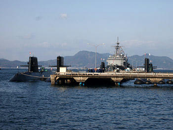 潜水艦！