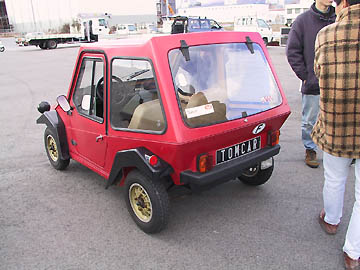 小さな フランスの車　５０ｃｃ