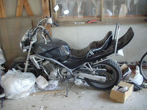 バリウス２５０ｃｃ旧車会使用チョビ三段シート付き