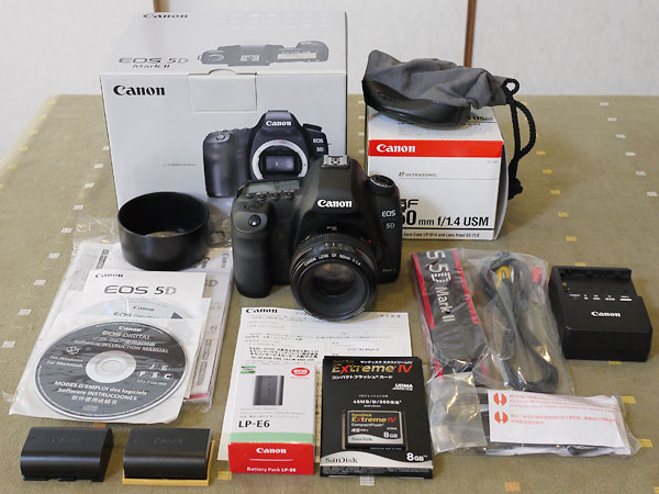 EOS 5D MarkII + EF50mmF1.4 + ExtremeIV 8GB他