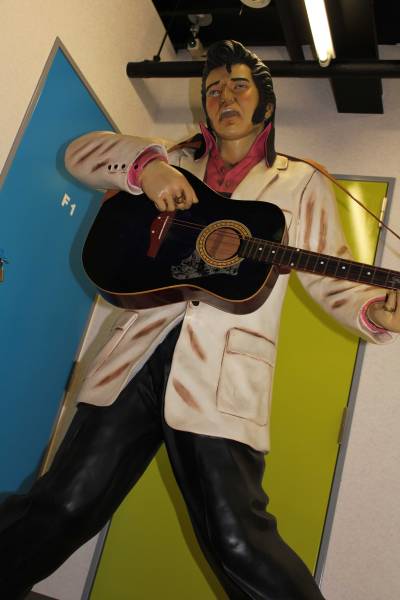 エルビスプレスリー　等身大