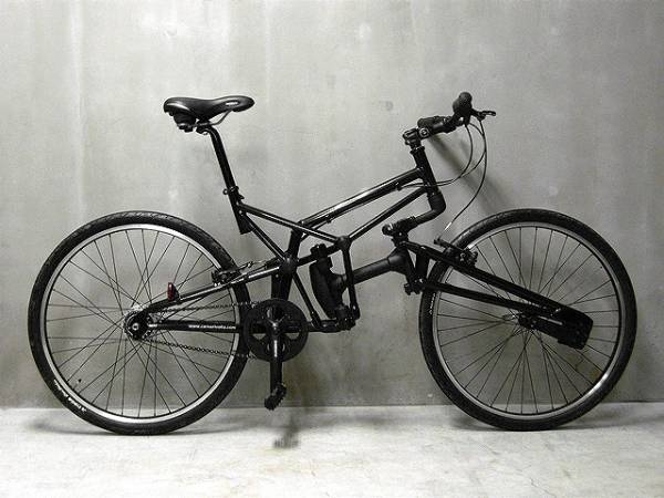 VOLARE（ヴォラーレ)