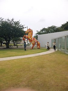 十和田市現代美術館