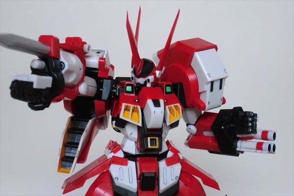 コトブキヤ 1/144スケール アルトアイゼン[Ver.Progressive コトブキヤ 1/144スケール アルトアイゼン[Ver.Progressive