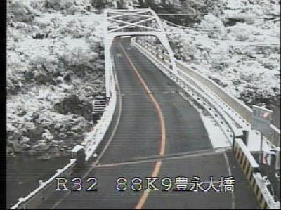 E821210C.jpg