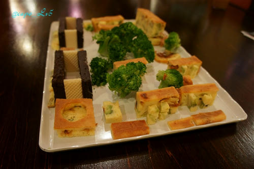 danchiplate01_resized.jpg