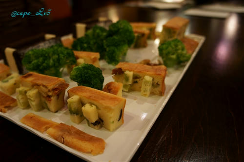 danchiplate02_resized.jpg