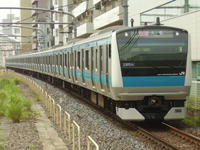 Keihin-Tohoku_E233-1000