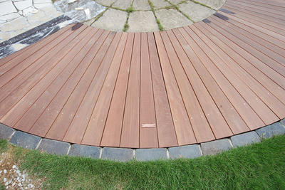 circledeck02.jpg