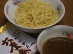 六厘舎