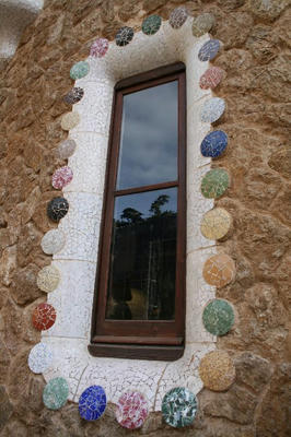 guell01.jpg