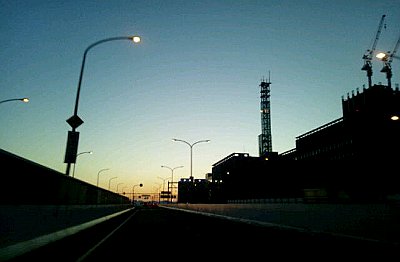 高速道路夕方シルエット