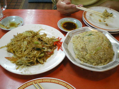 亀戸餃子両国店は焼きソバ・チャーハンもお奨め♪　