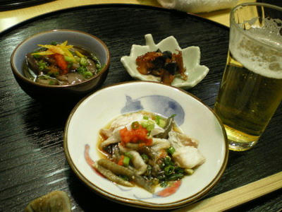 神田駿河台下交差点近くにある季節料理『弓ヶ濱』♪