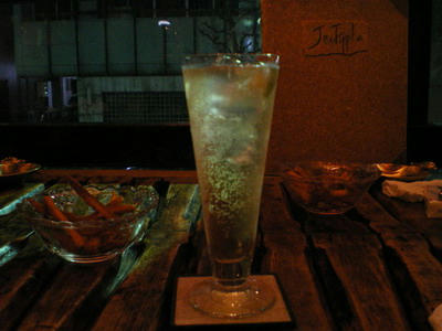 『Ｊ．Ｔｉｐｐｌｅ　Ｂａｒ　』はお洒落なお店♪